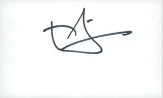 Tom Sizemore autograph