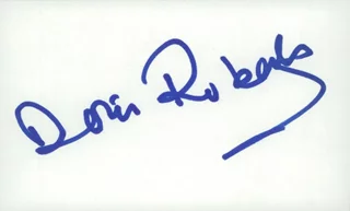 Doris Roberts autograph