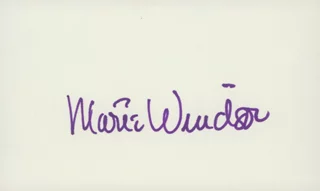 Marie Windsor autograph
