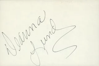 Deanna Lund autograph