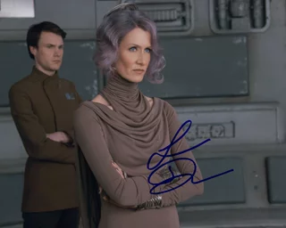 Laura Dern autograph