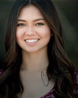 Carly Peeters autograph