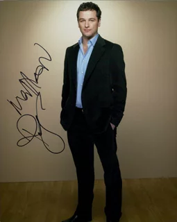 Matthew Rhys autograph