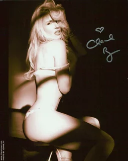 Chanel Ryan autograph