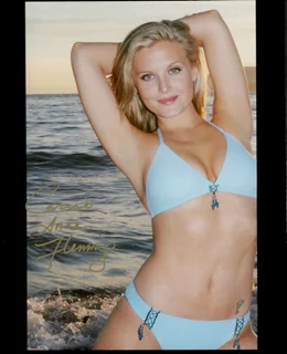 Carrie Anne Fleming autograph