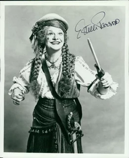 Estelle Parsons autograph