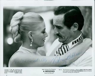 Vittorio Gassman autograph
