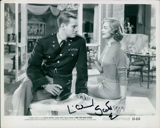 Lizabeth Scott autograph