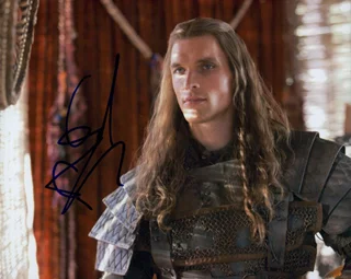Ed Skrein autograph