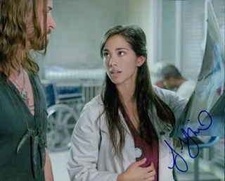 Seychelle Gabriel autograph