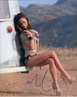Cara Santana autograph