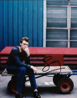 George MacKay autograph