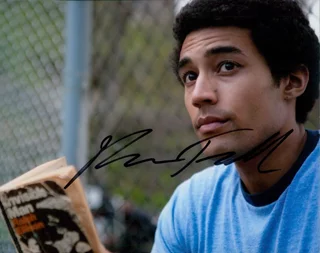 Devon Terrell autograph