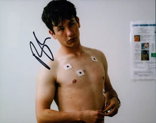 Barry Keoghan autograph
