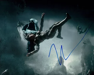 Tessa Thompson autograph