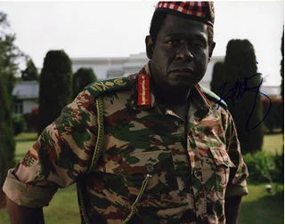 Forest Whitaker autograph