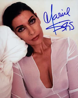 Marina Sirtis autograph