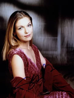 Sheryl Lee autograph