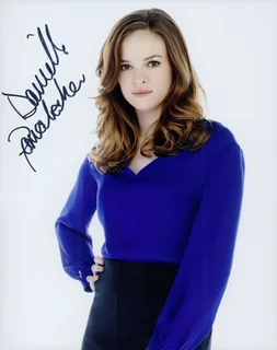Danielle Panabaker autograph