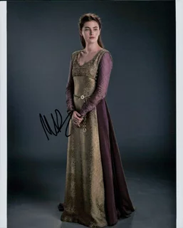 Millie Brady autograph