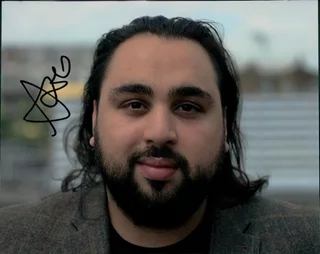 Asim Chaudhry autograph