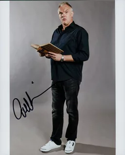 Greg Davies autograph