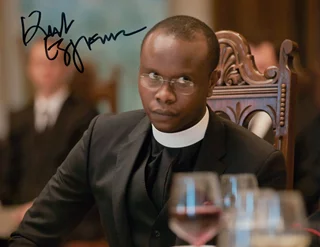 Kurt Egyiawan autograph