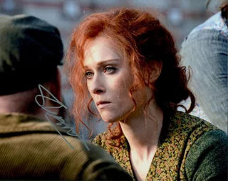 Audrey Fleurot autograph