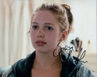 Seana Kerslake autograph
