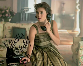 Vanessa Kirby autograph