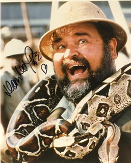 Dom DeLuise autograph