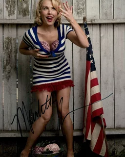 Meredith Thomas autograph