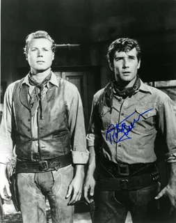 Robert Fuller autograph