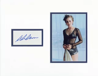 Alison Lohman autograph