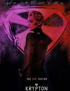 Wallis Day autograph