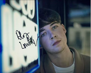 Alex Lawther autograph