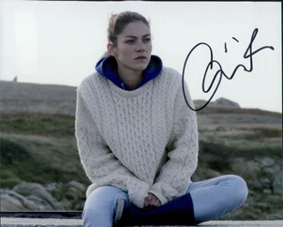 Olivia Ross autograph