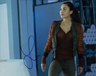 Lindsey Morgan autograph