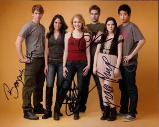 The Nine Lives of Chloe King autograph