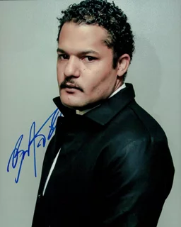 Brandon J Dirden autograph