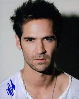 Manuel Garcia-Rulfo autograph