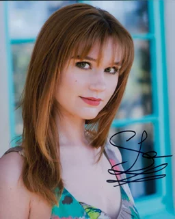Serena Laurel autograph