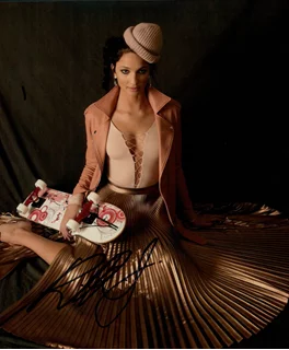 Ruby Modine autograph