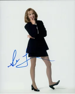 Lea Thompson autograph
