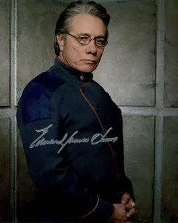 Edward James Olmos autograph