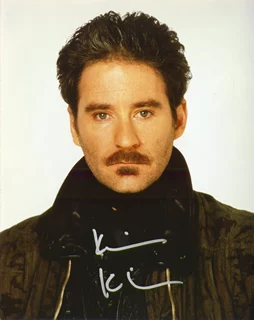 Kevin Kline autograph