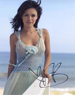 Rachel Bilson autograph