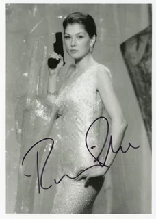 Rosamund Pike autograph
