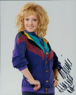 Wendi McLendon-Covey autograph