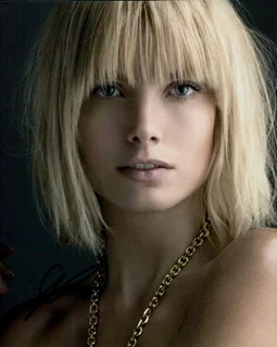 Eugenia Kuzmina autograph